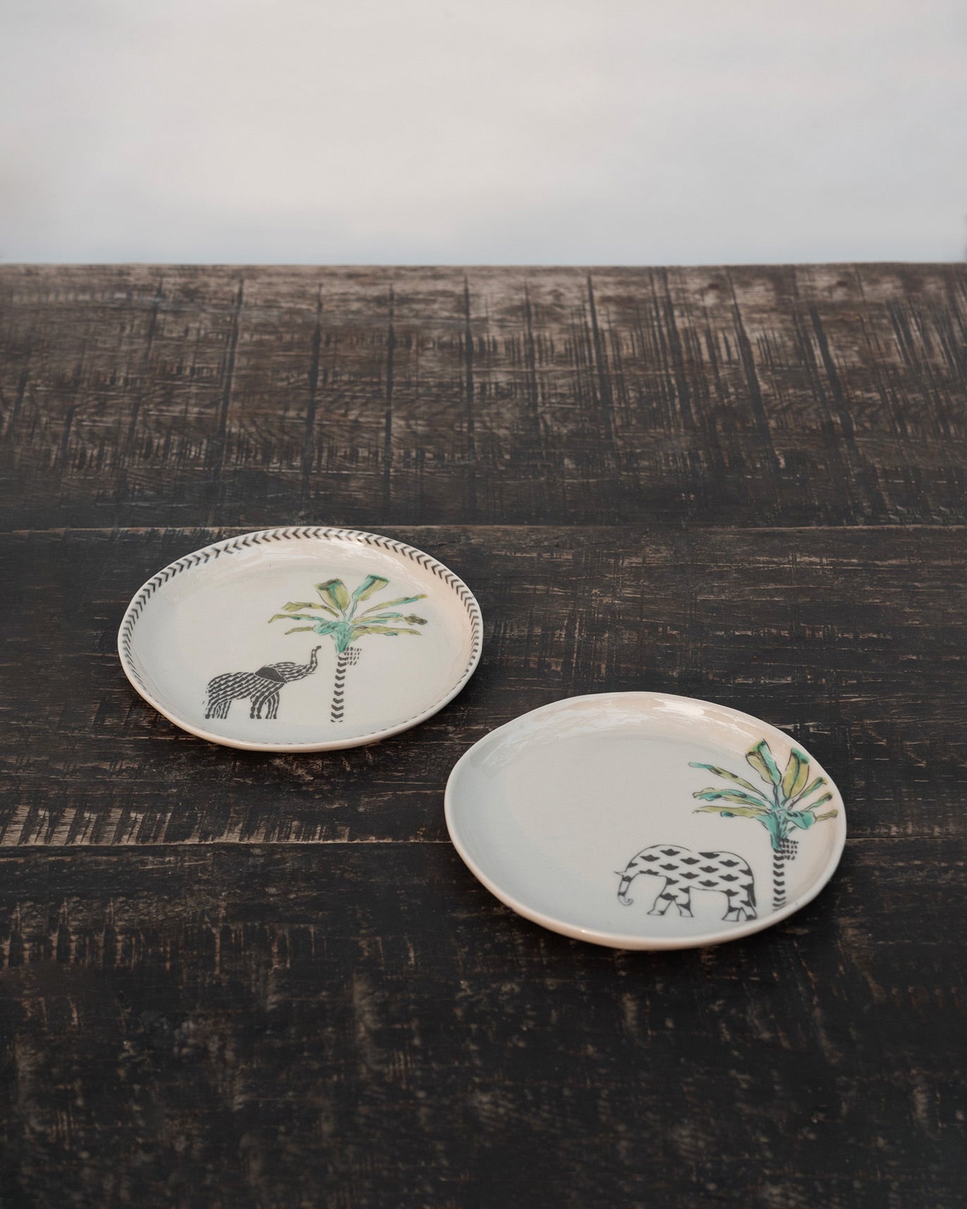 Coastal Tea Plates (Set of 2) - Ivory