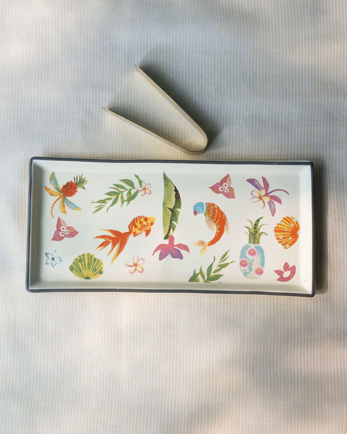 Susegad Cookie Tray + Tongs
