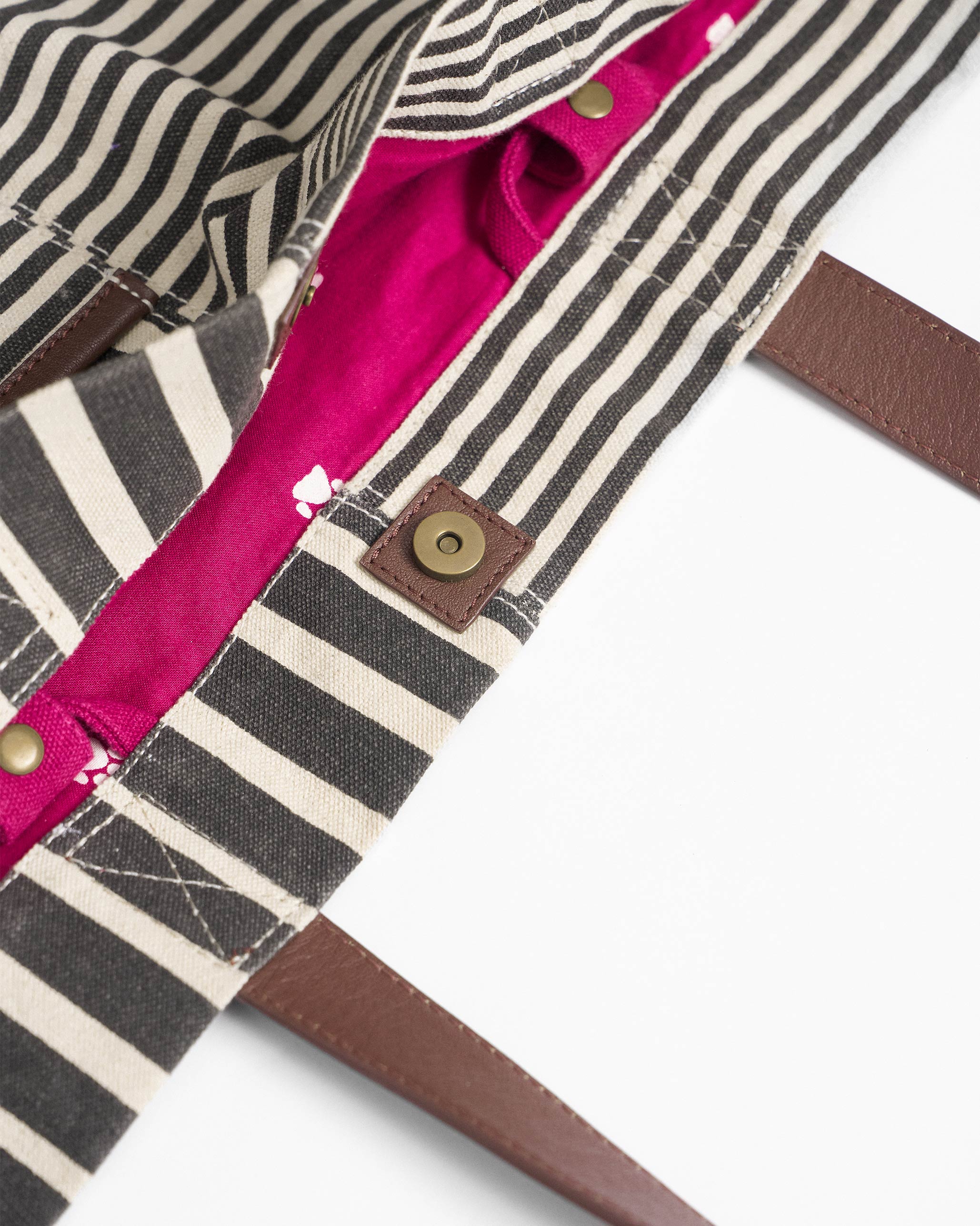 Berber Stripe Tote - Charcoal Stripes