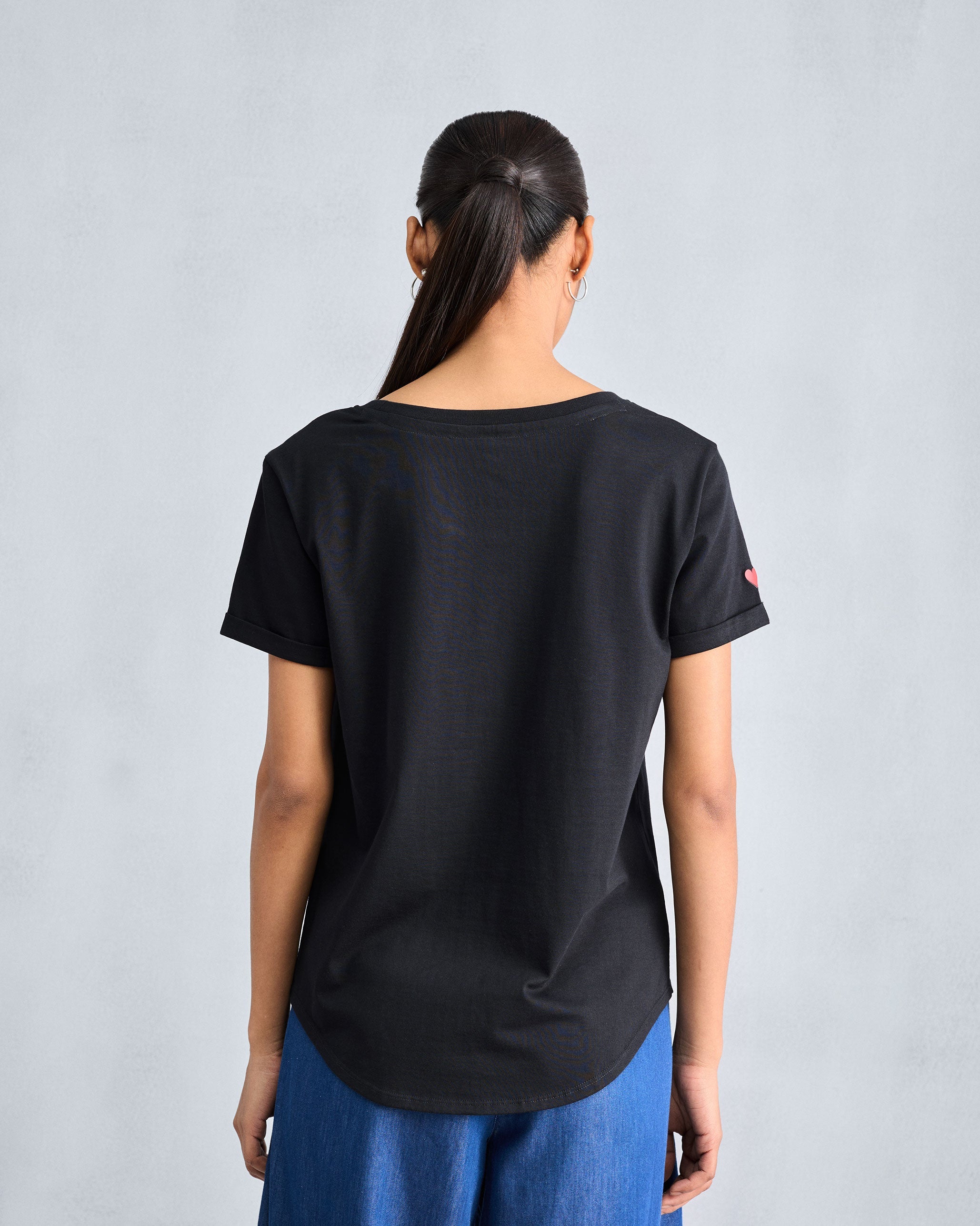 Basic T-Shirt - Black