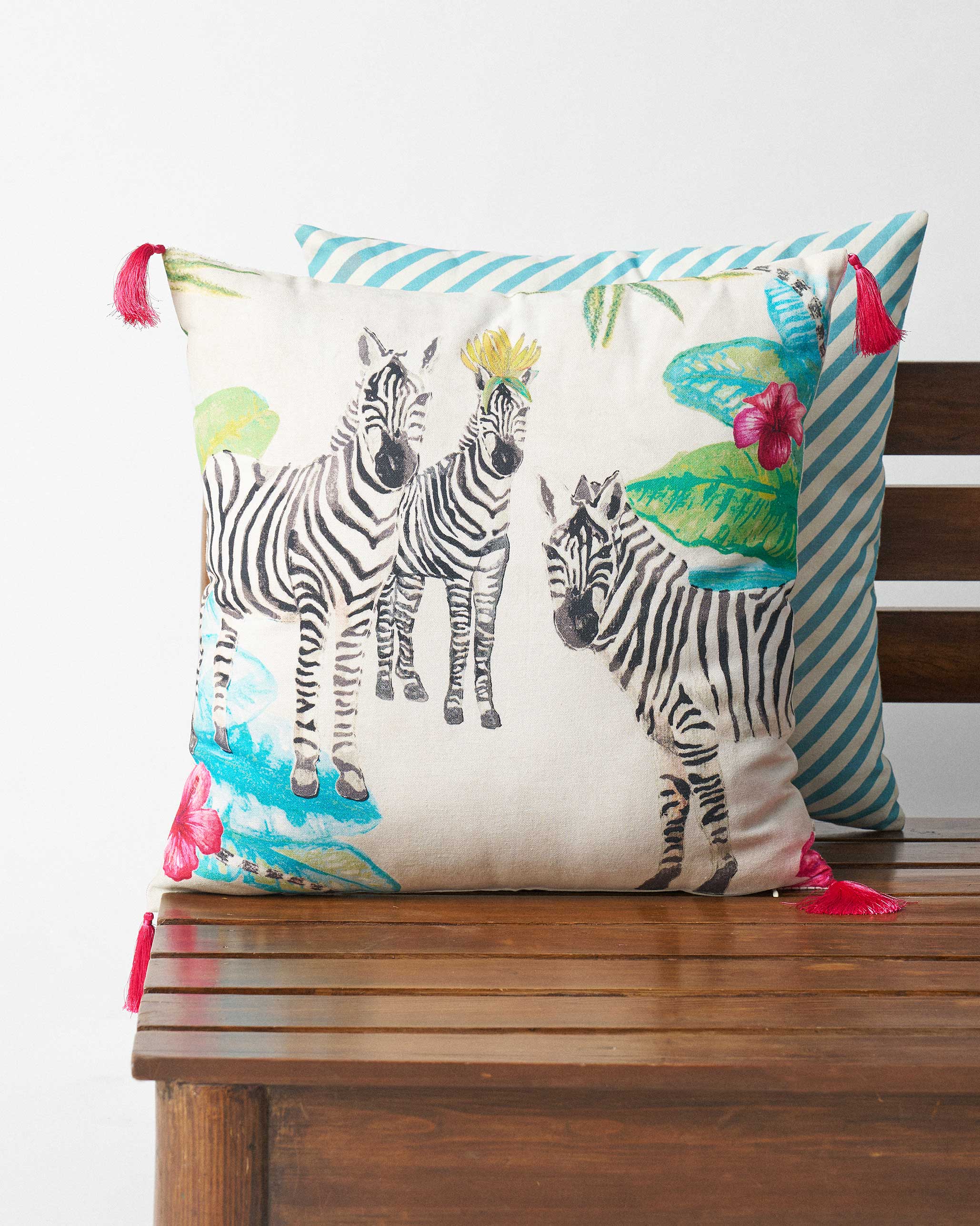 Zeal Party Cushion Cover