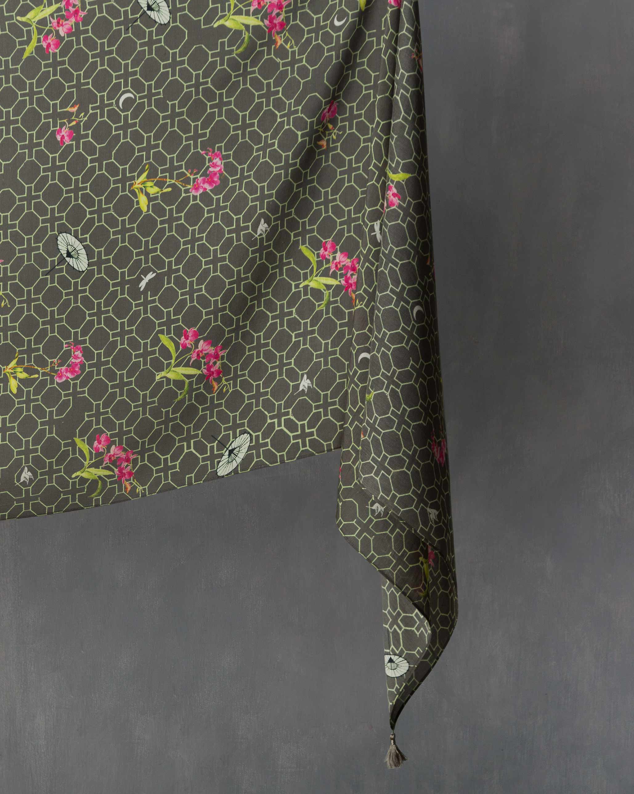 The Trellis Scarf