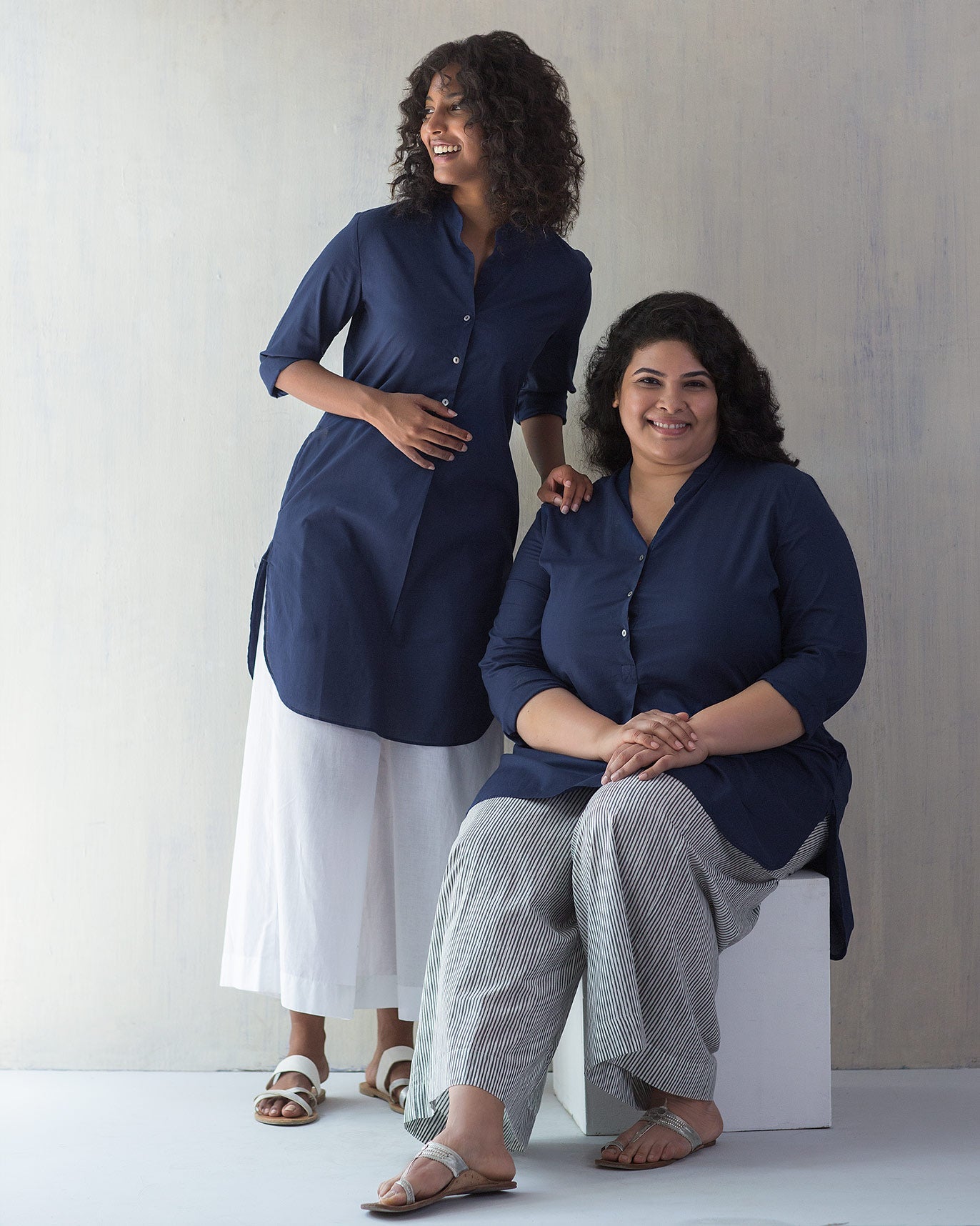 Basic Mid Length Kurta - Navy