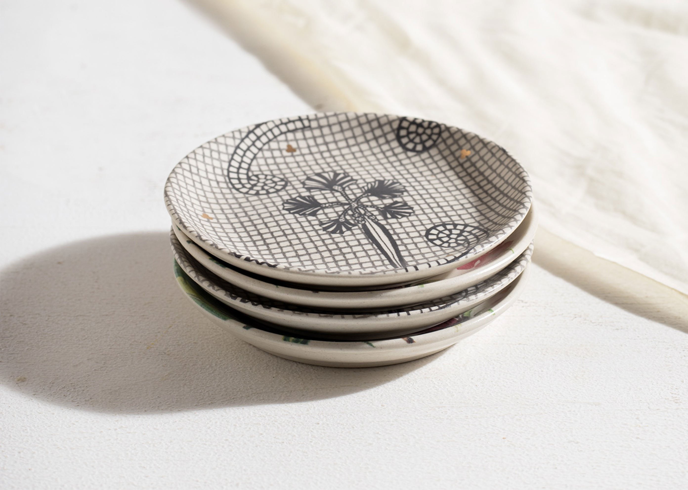 Madagascar Tea Plates (Set of 4)