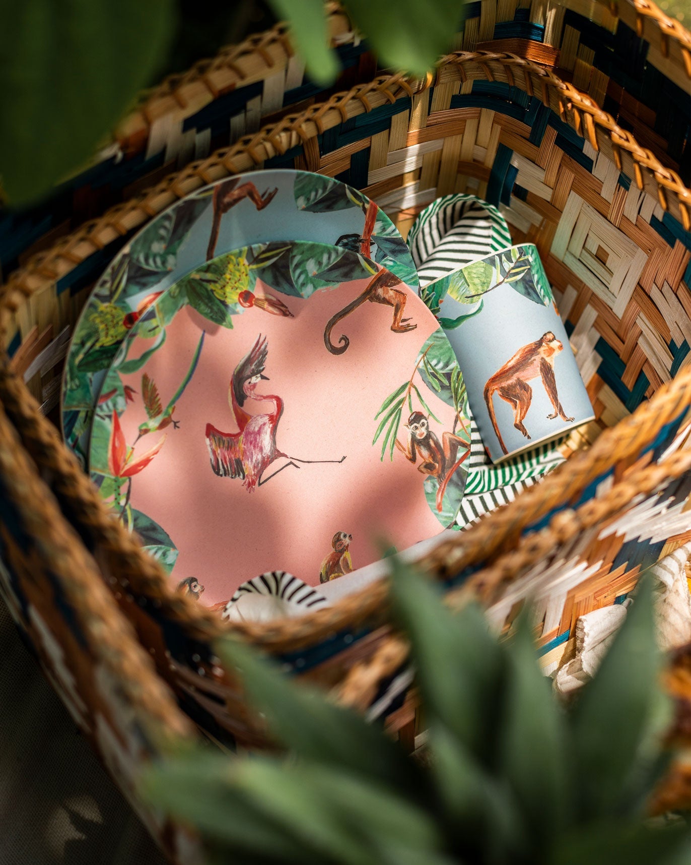 Madagascar Plate - Pink