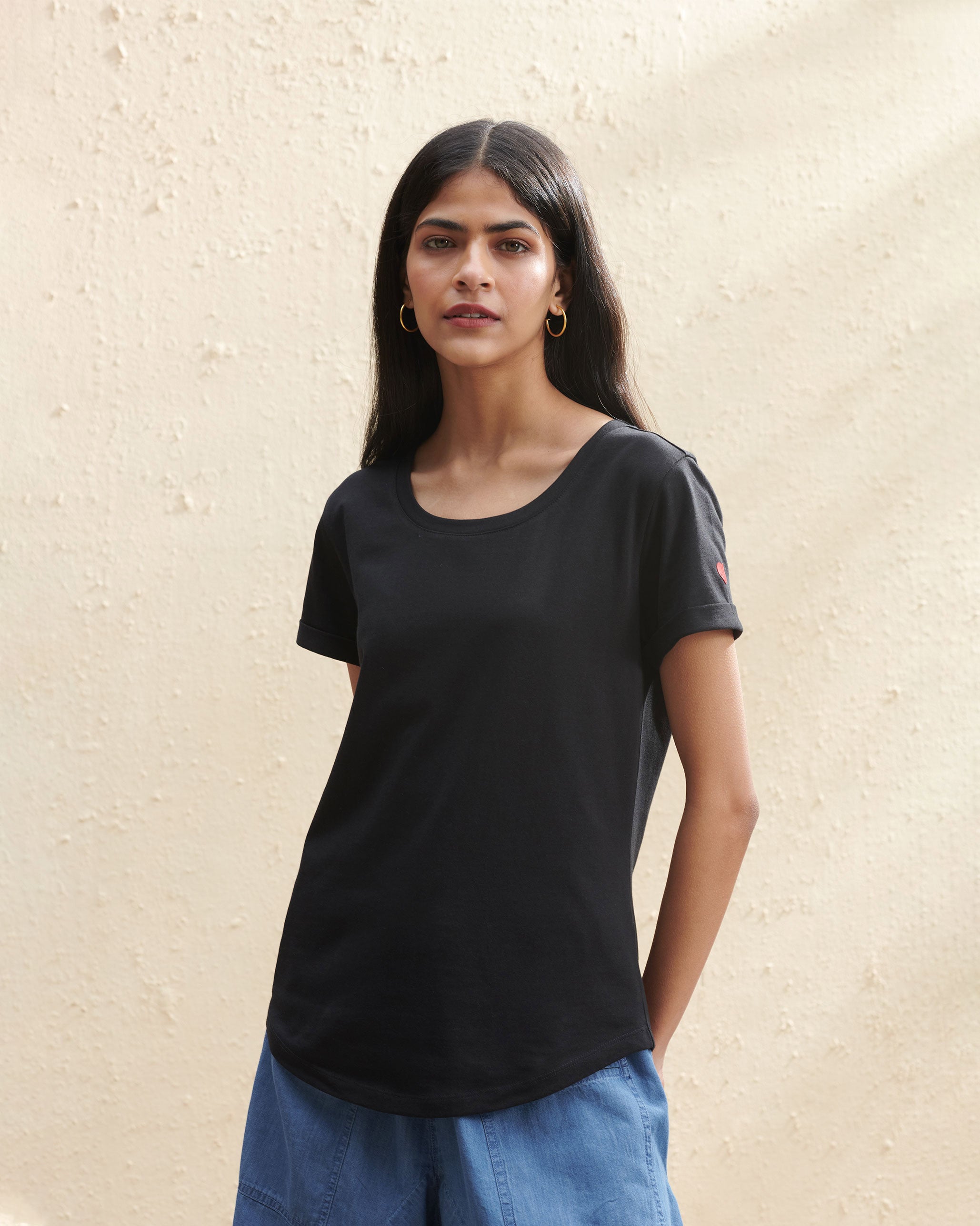 Basic T-Shirt - Black