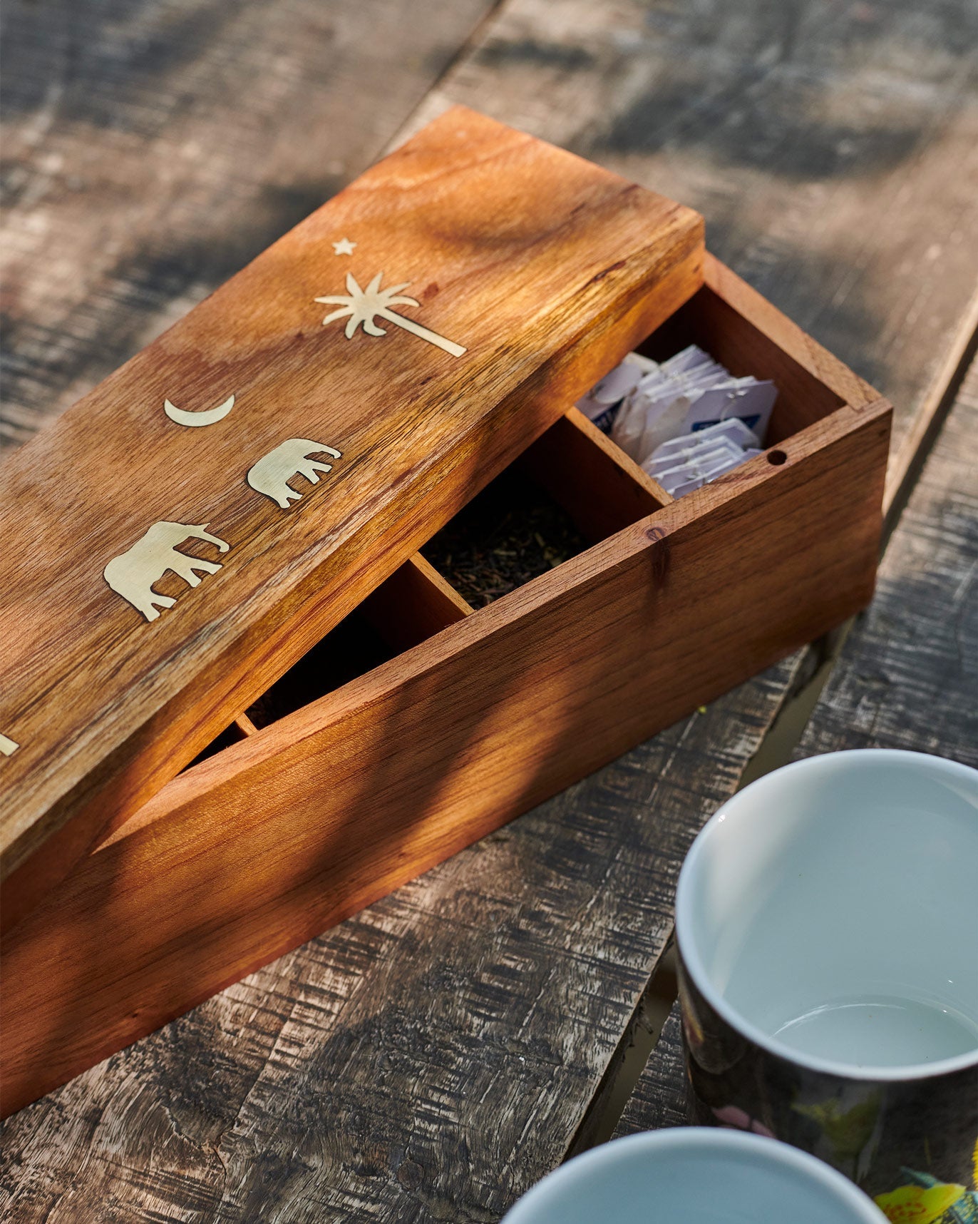 Waadi Tea Box