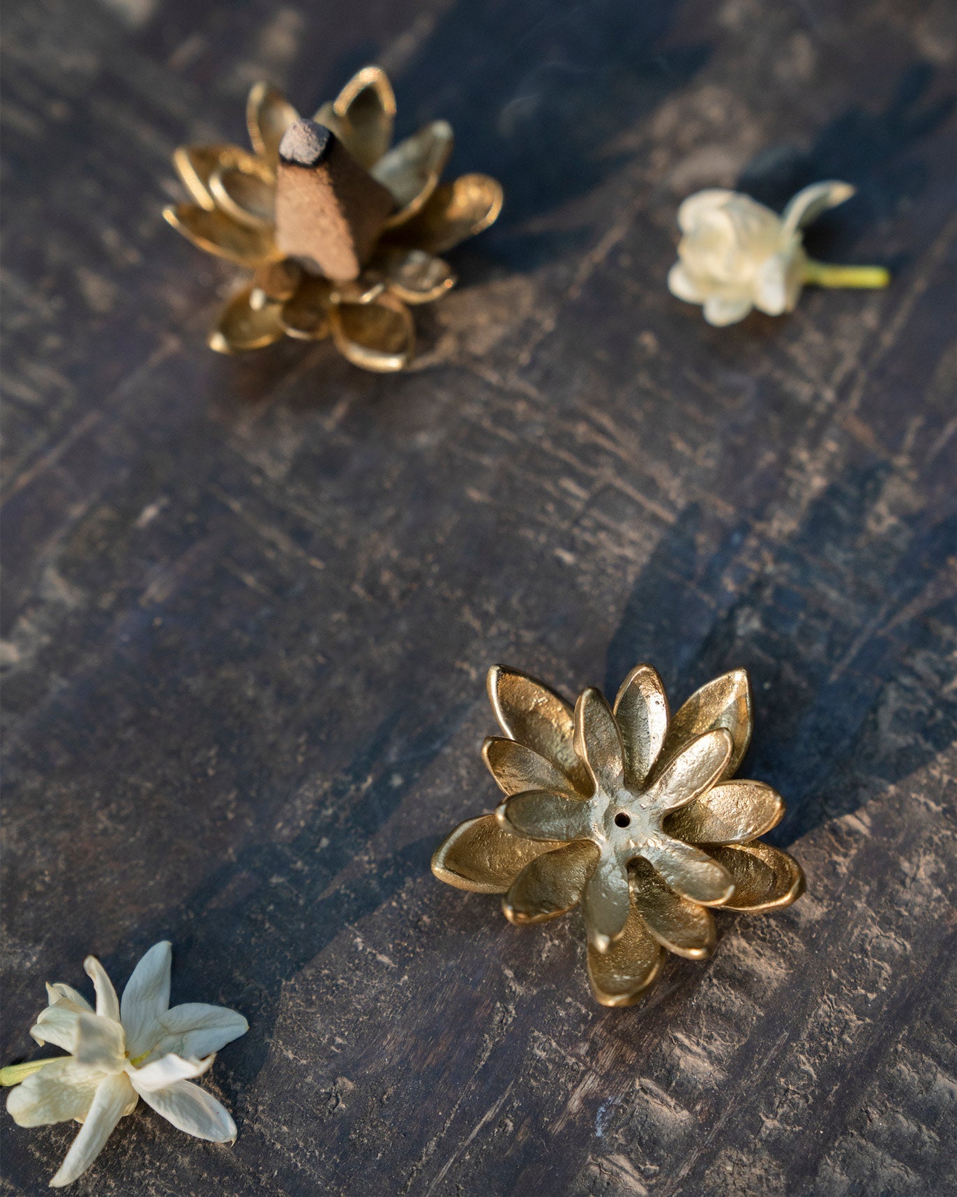 Kamal Incense holder (Set of 2)