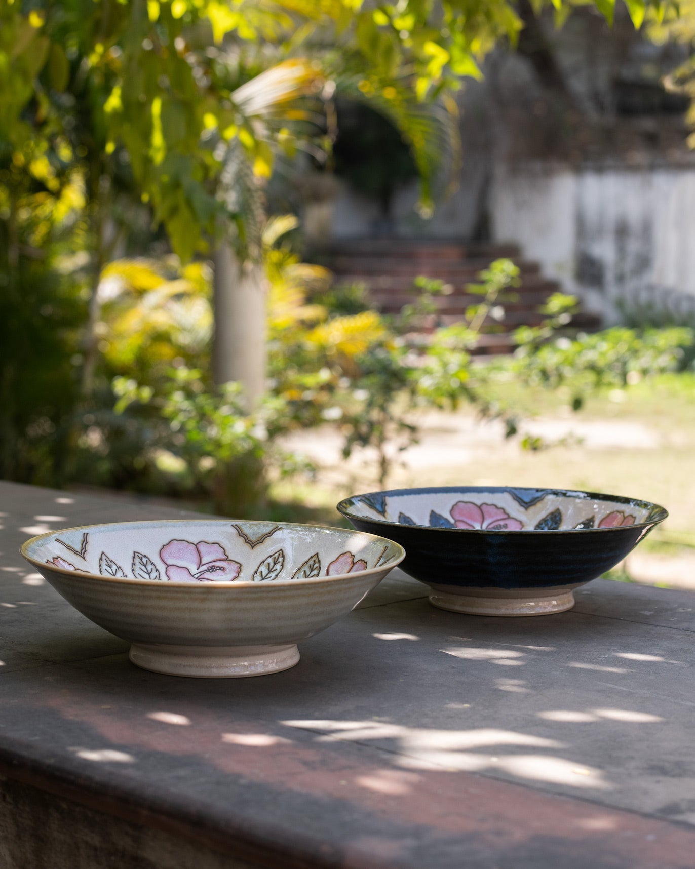 Moor Shallow Bowls (Set of 2)