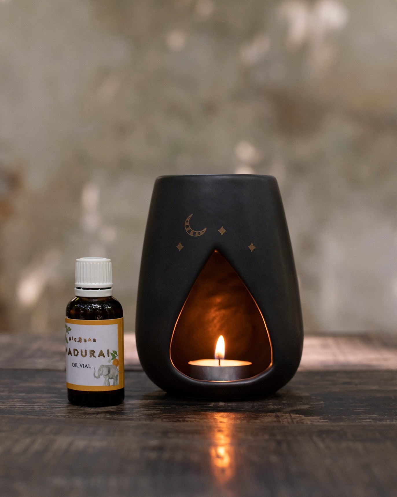 Sher Diffuser + Tea-Light + Vial (Madurai)