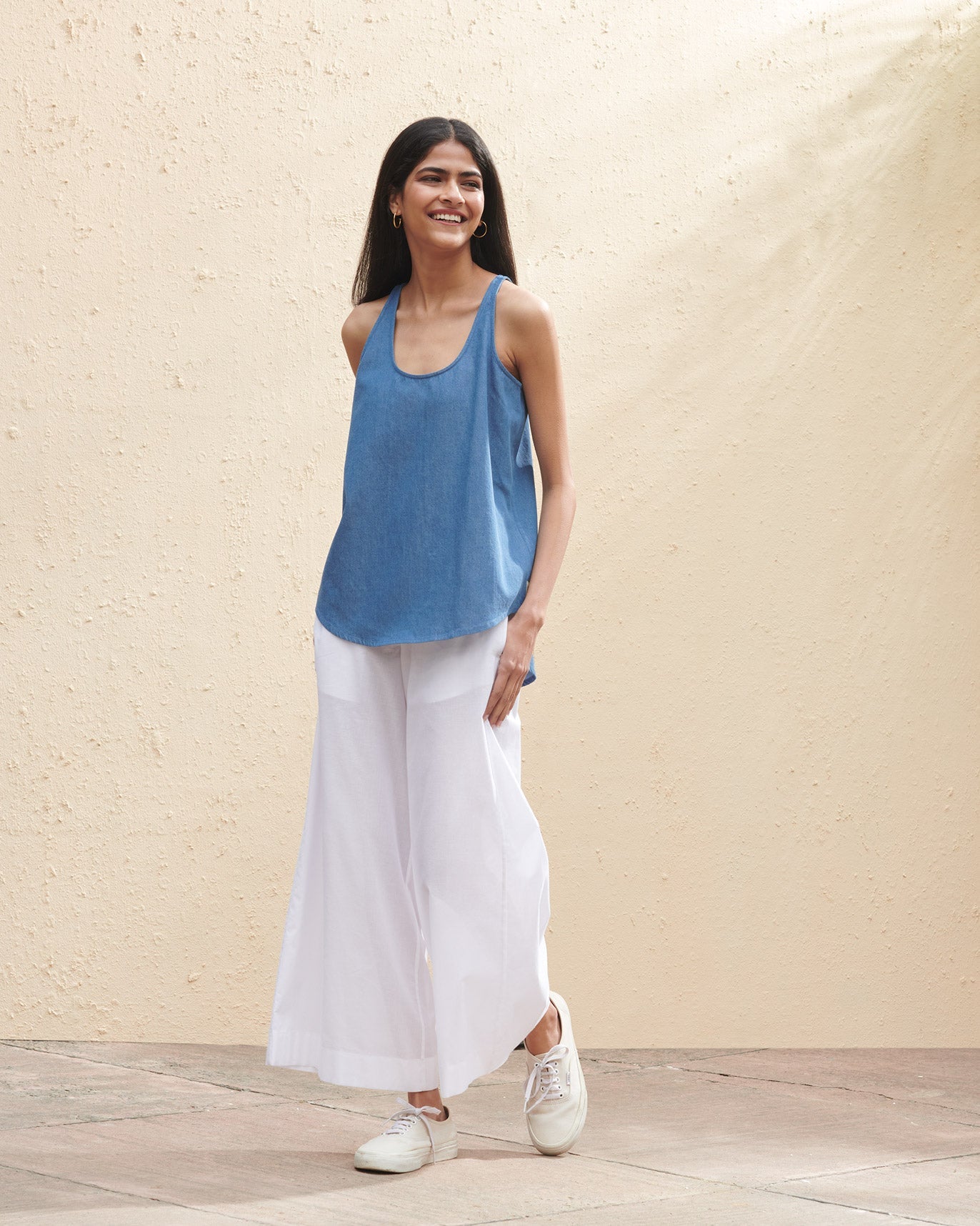 Ukiyo Racerback Tank - Blue