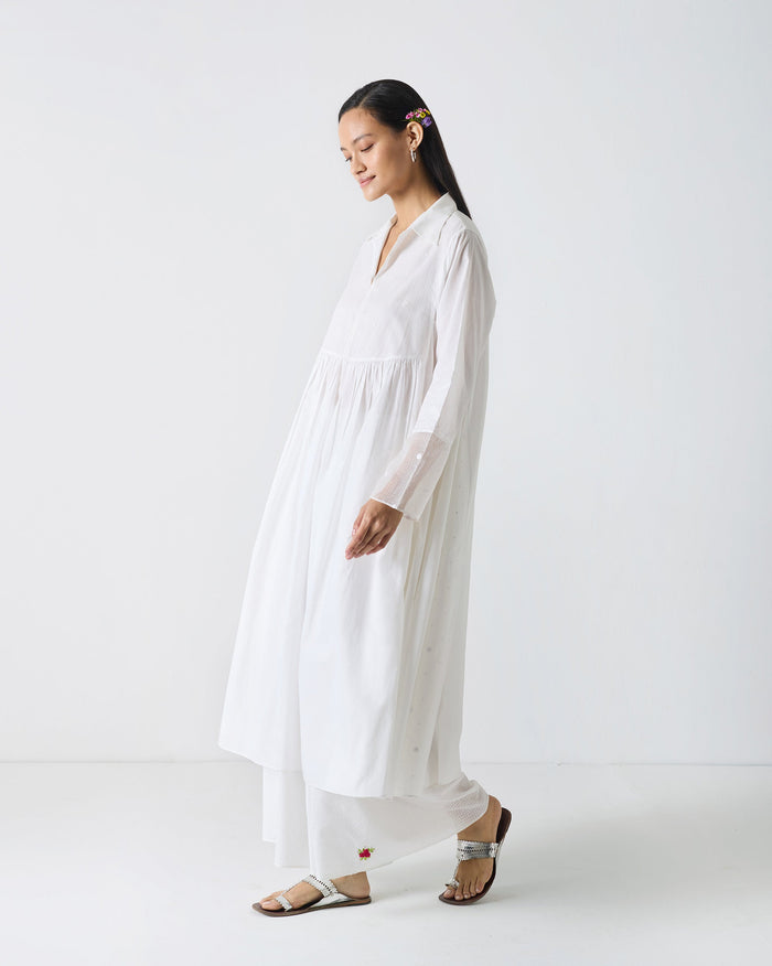 Enya Kurta - White Embroidery