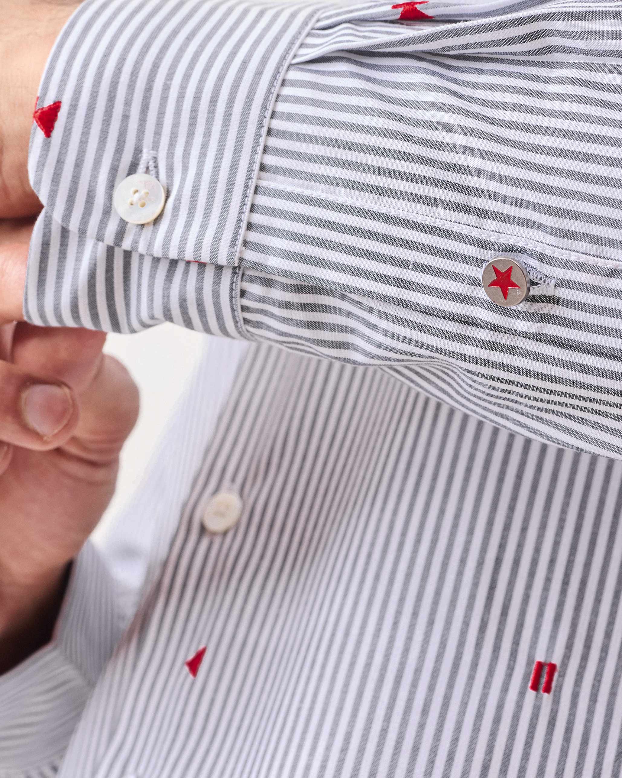 Hakuna Shirt - Red Embroidered