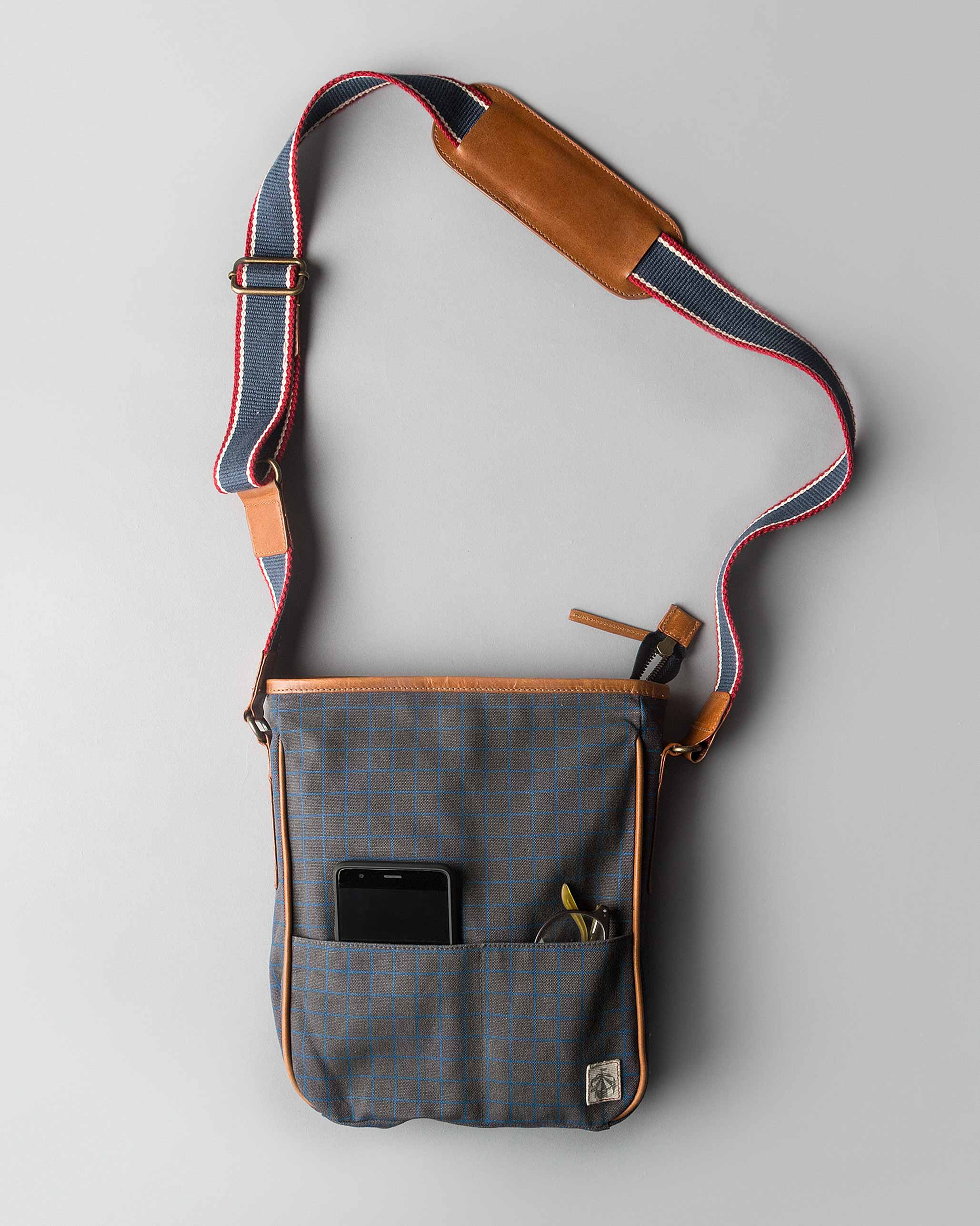 The Perfect Travel Messenger