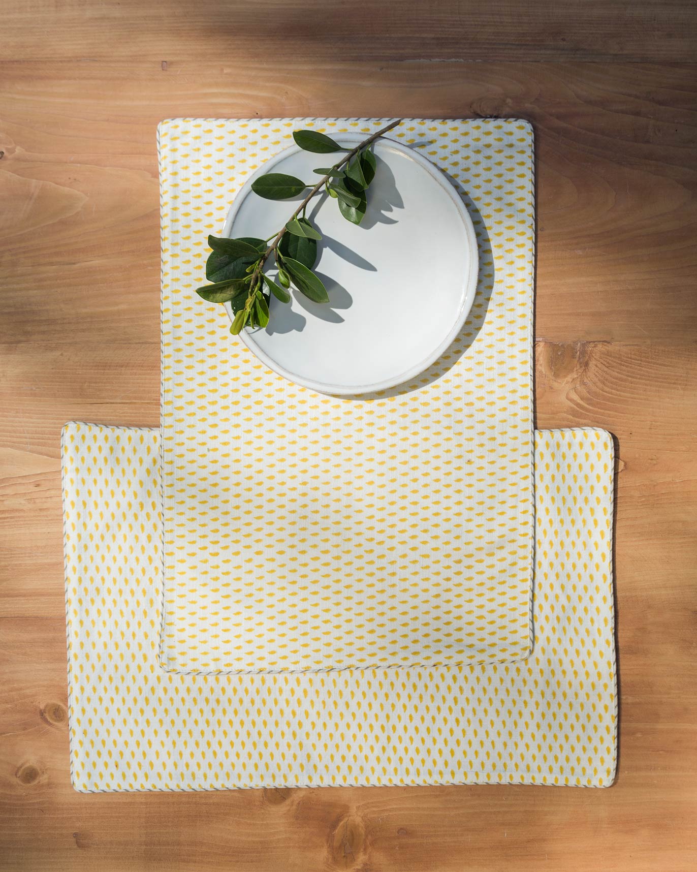 Raindrop Placemat (Set of 2)