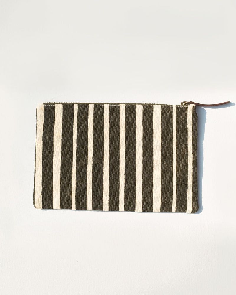 Alphabet V Pouch