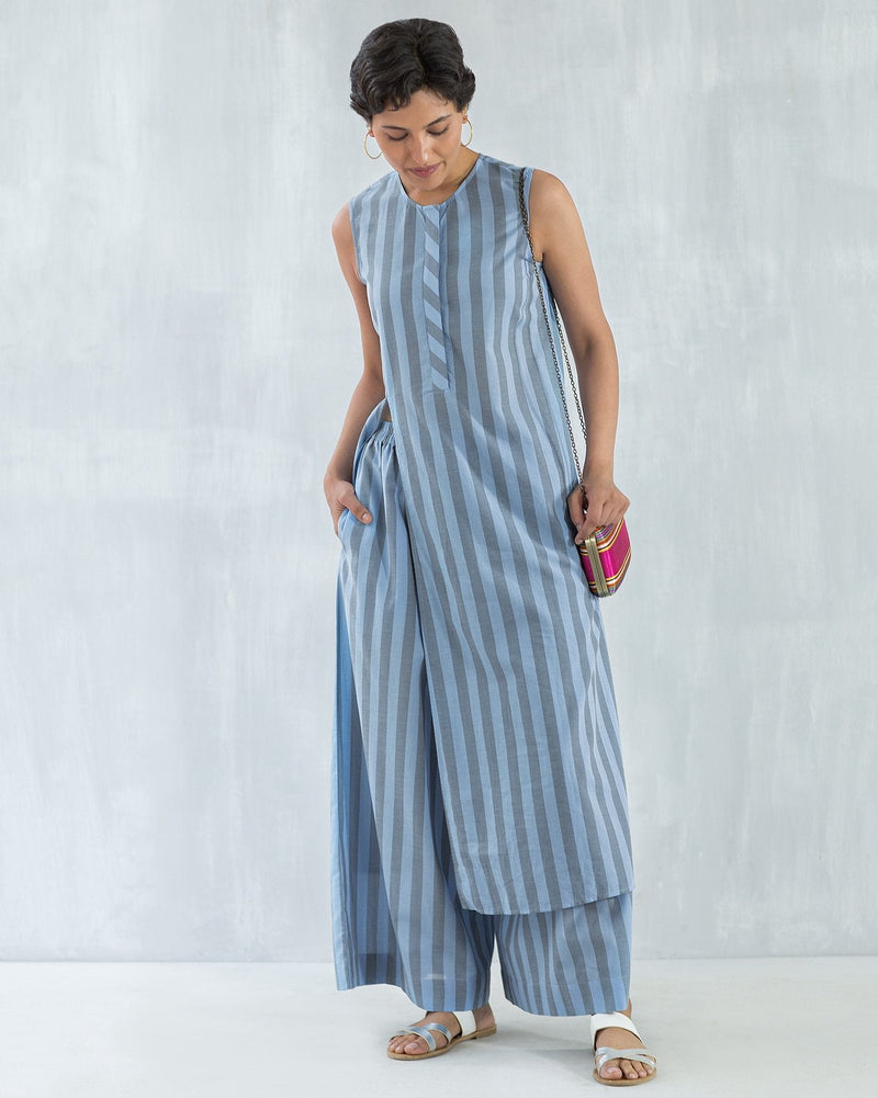 High Slit Stripe Kurta