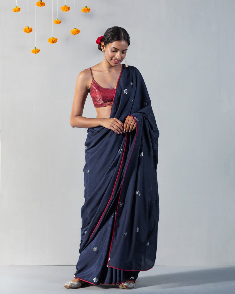 Lotus Sari - Blue