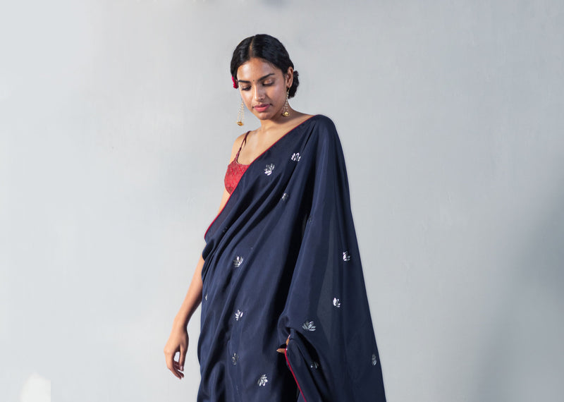 Lotus Sari - Blue