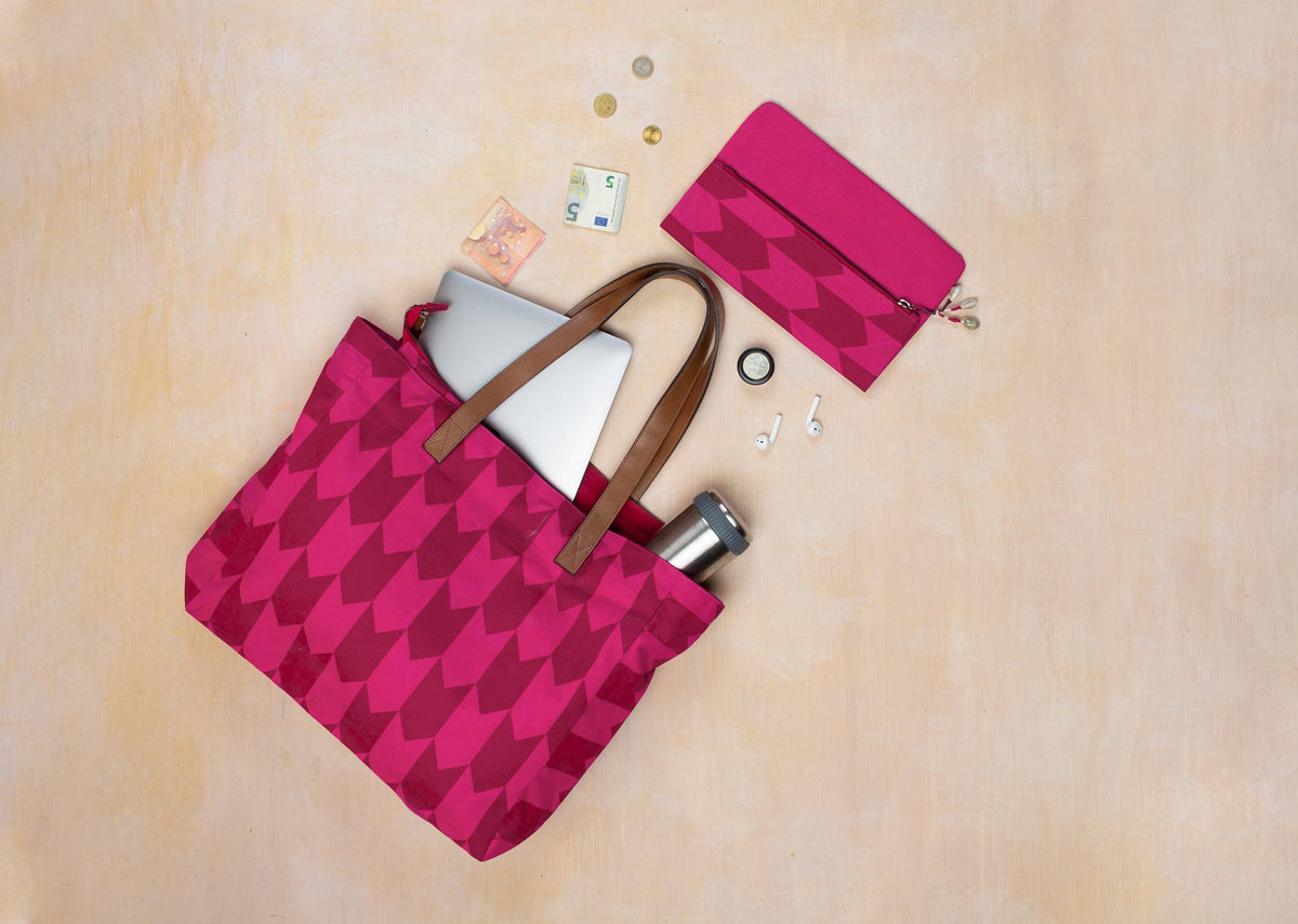 On-The-Go Tote & Clutch (Set of 2)