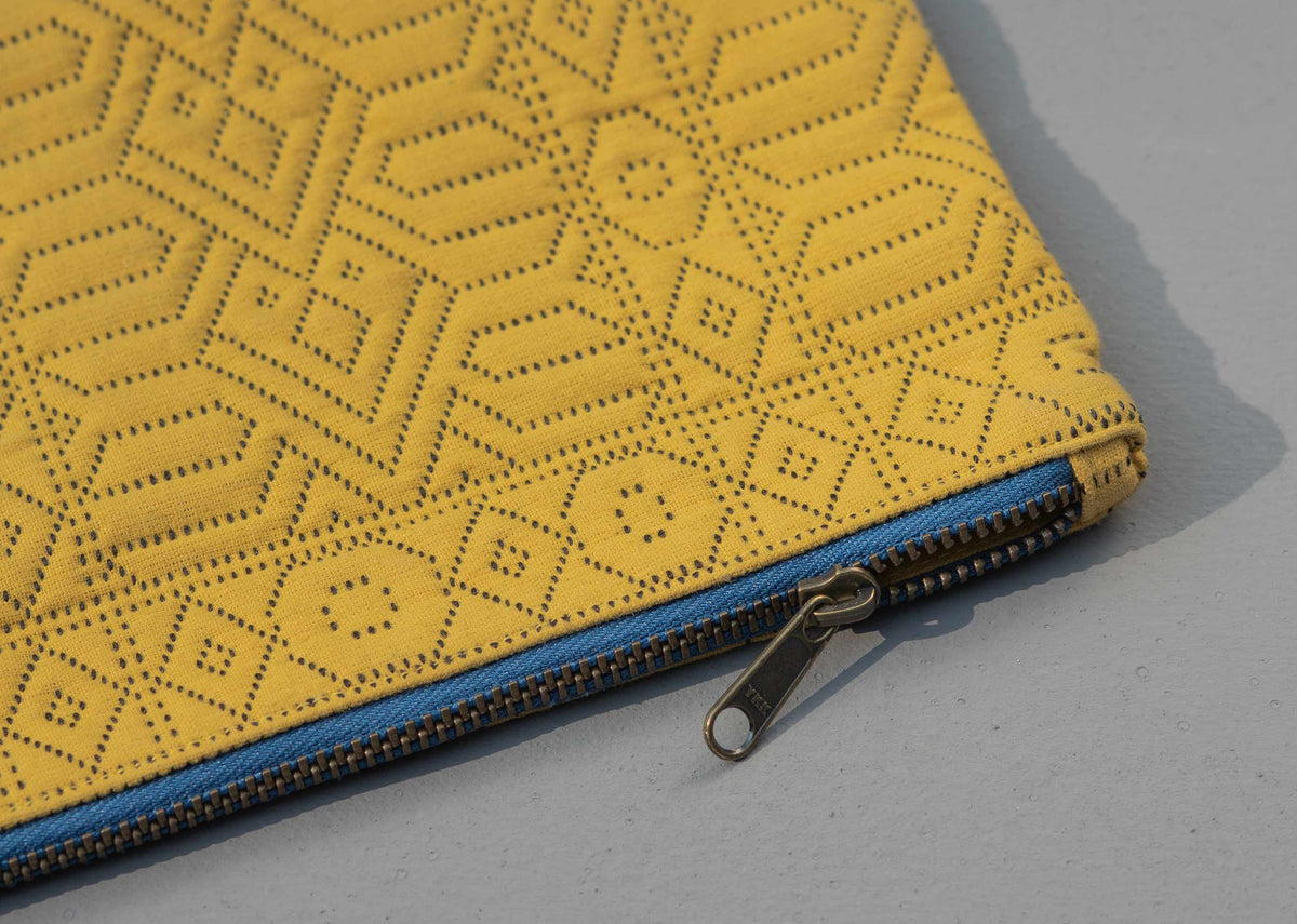 Midi Jacquard Pouch - Yellow