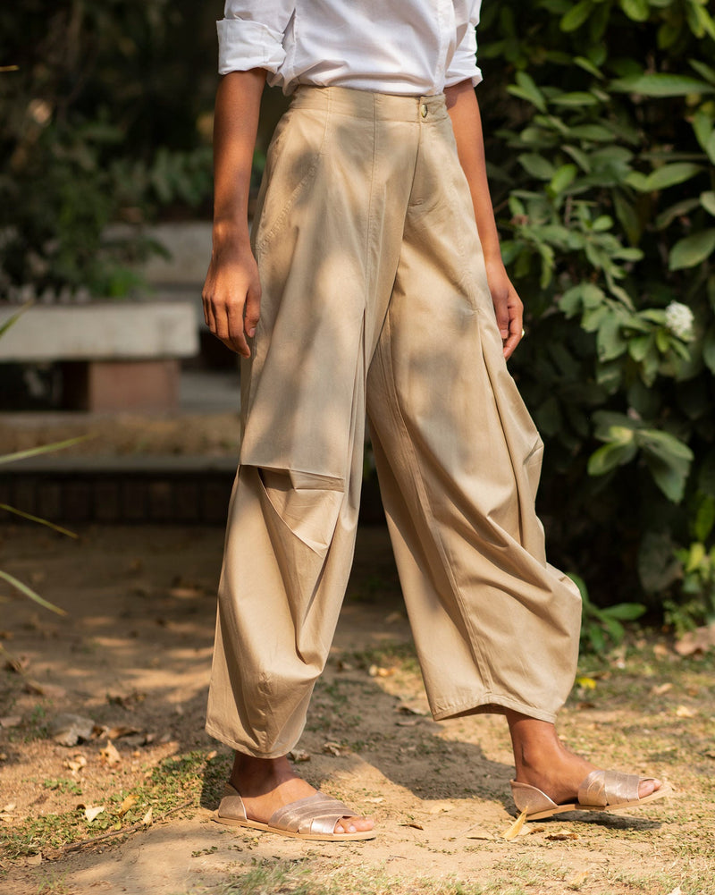 Travel Weekend Trousers - Beige