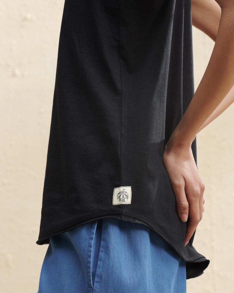 Ukiyo Racerback Tank - Black