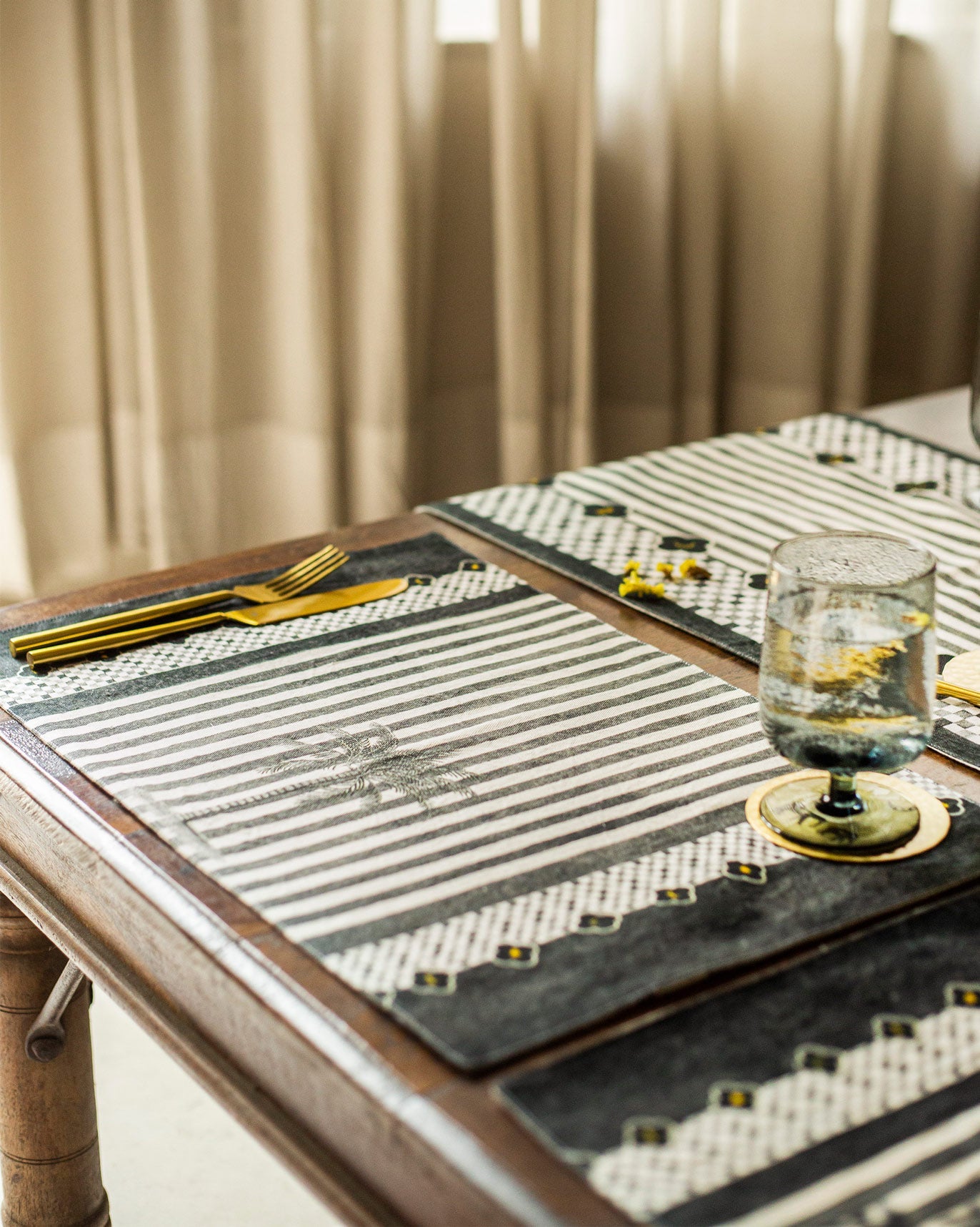 Midnight Placemat (Set of 2)