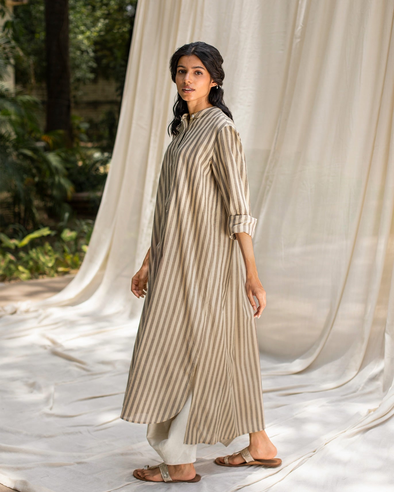 Smocked Back Kurta - Brown & Sufa